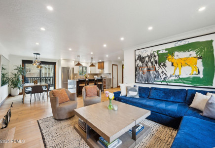 Image for 2407  Holiday Ranch Loop Road