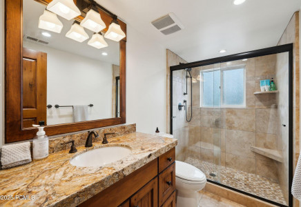 Image for 2407  Holiday Ranch Loop Road