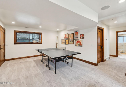 Image for 2407  Holiday Ranch Loop Road