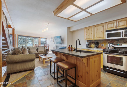 Image for 320  Marsac Avenue