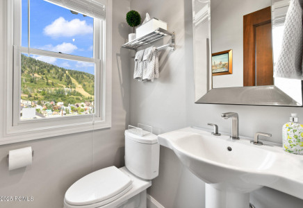 Image for 257  Mchenry Avenue