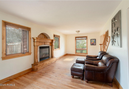 Image for 2003  Venus Court