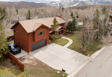Image for 2003  Venus Court