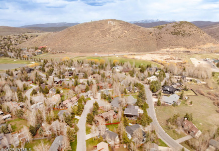 Image for 2003  Venus Court