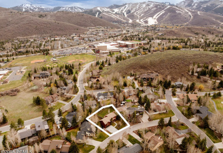 Image for 2003  Venus Court
