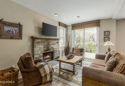 Image for 121  Daly Avenue