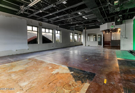Image for 1776  Park Avenue
