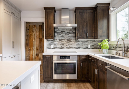 Image for 2830  Holiday Ranch Loop Road