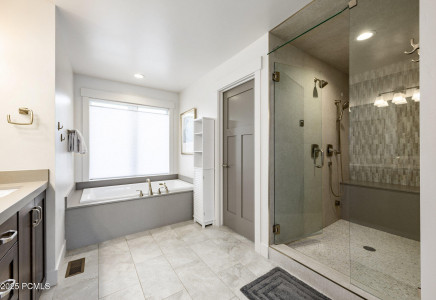 Image for 2830  Holiday Ranch Loop Road