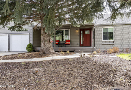 Image for 2830  Holiday Ranch Loop Road