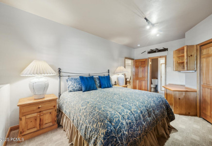 Image for 6  Saint Andrews Court