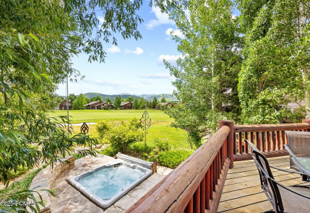 Image for 6  Saint Andrews Court