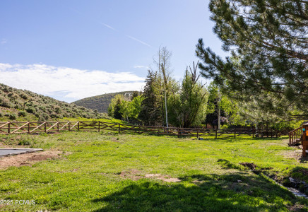 Image for 1830  Lucky John Drive