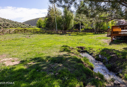 Image for 1830  Lucky John Drive