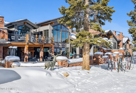 Image for 8200 E Royal Street