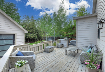 Image for 2300  Comstock Drive