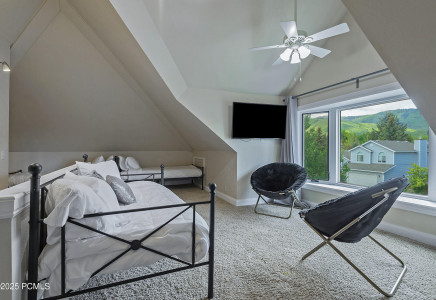 Image for 2300  Comstock Drive