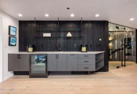 Image for 2559  Lupine Lane