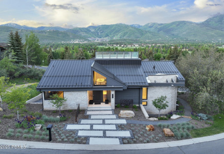 Image for 2559  Lupine Lane