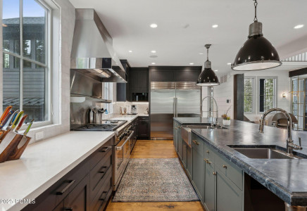 Image for 2475 W White Pine Lane