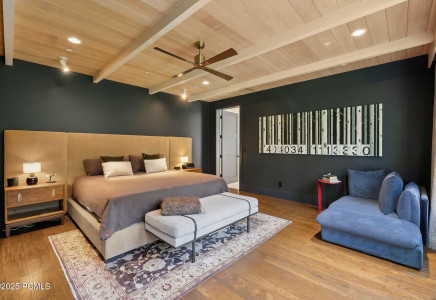 Image for 2475 W White Pine Lane