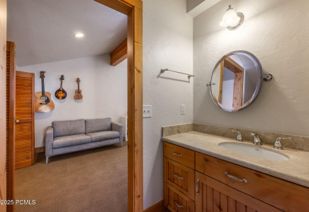 Image for 1741  Little Kate Road