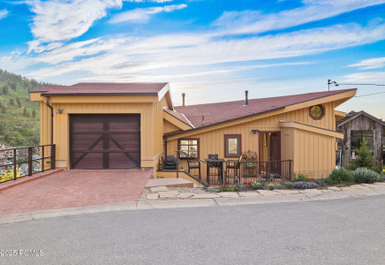 Image for 235  Mchenry Street