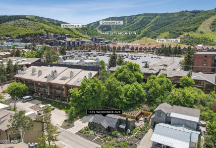 Image for 1439  Woodside Avenue