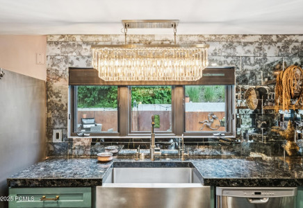 Image for 1439  Woodside Avenue
