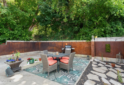 Image for 1439  Woodside Avenue