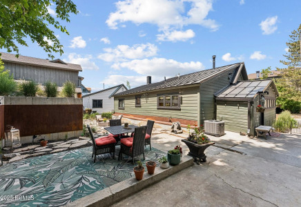Image for 1439  Woodside Avenue