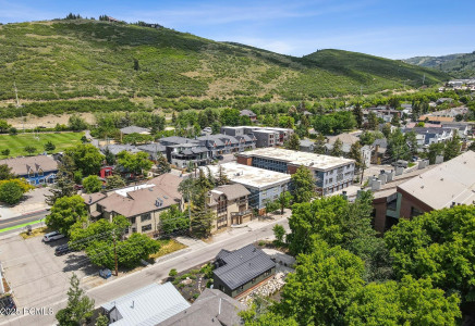 Image for 1439  Woodside Avenue
