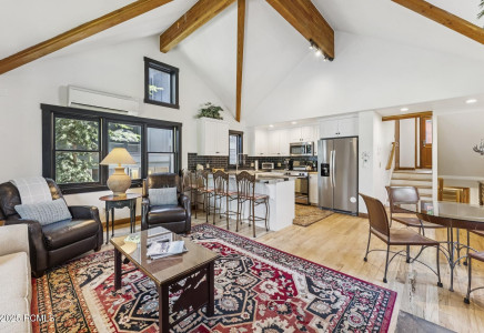 Image for 954  Empire Avenue
