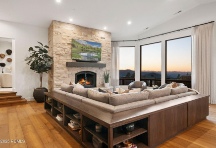 Image for 1427  Eagle Way