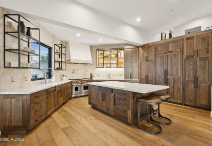 Image for 1427  Eagle Way