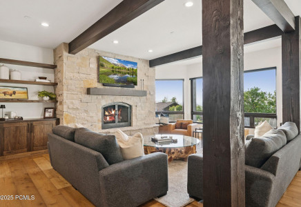 Image for 1427  Eagle Way