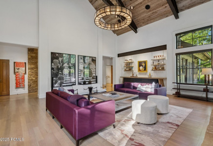 Image for 2505 W White Pine Lane