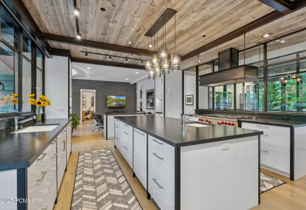 Image for 2505 W White Pine Lane