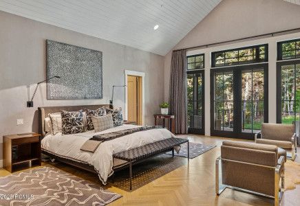 Image for 2505 W White Pine Lane