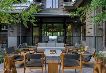 Image for 2505 W White Pine Lane