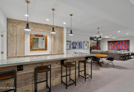 Image for 2505 W White Pine Lane