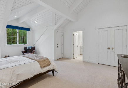 Image for 2505 W White Pine Lane