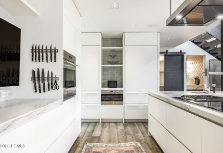 Image for 130  Webster Court