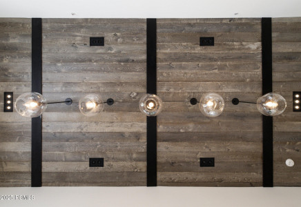 Image for 130  Webster Court