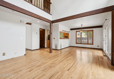 Image for 1860  Lucky John Drive