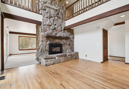 Image for 1860  Lucky John Drive