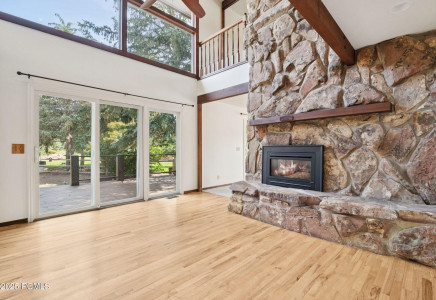 Image for 1860  Lucky John Drive