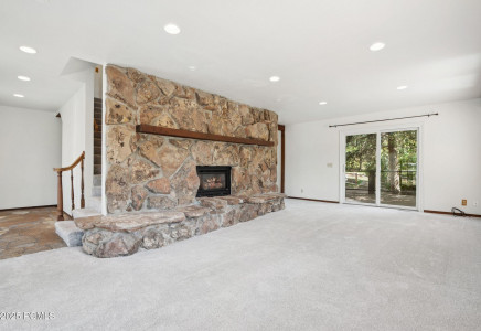 Image for 1860  Lucky John Drive