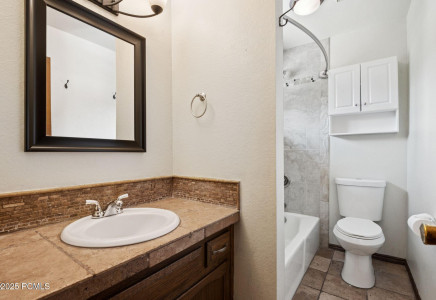 Image for 1860  Lucky John Drive