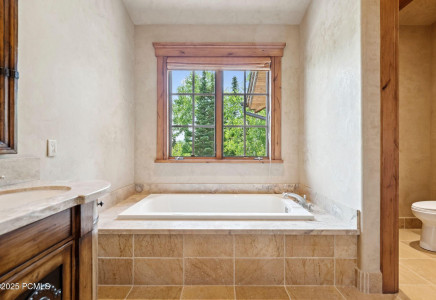 Image for 87  White Pne Cyn Road